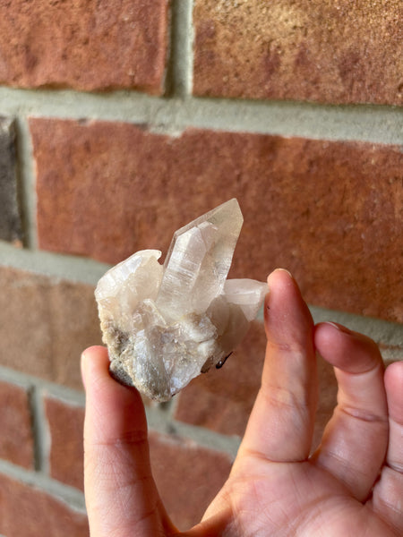 quartz with hematite