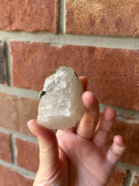 Quartz with green tourmaline